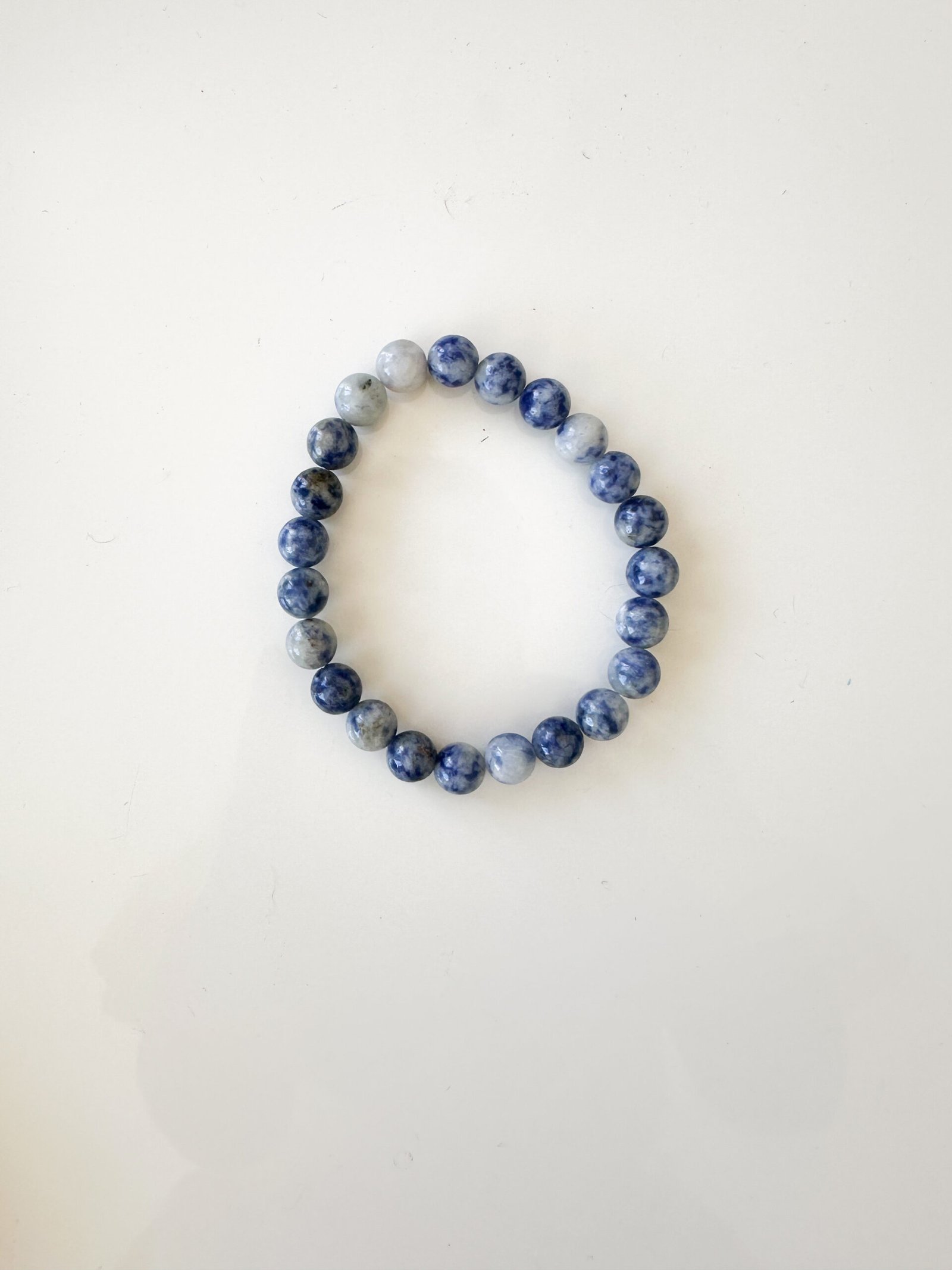Bracelet Sodalite 8 mm – Clarté Mentale, Communication et Sérénité – Image 2