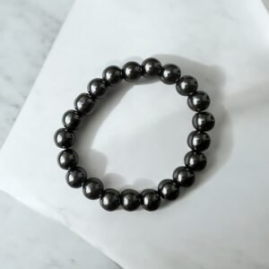 Bracelet en Hématite Naturelle – Force Intérieure, Stabilité et Clarté