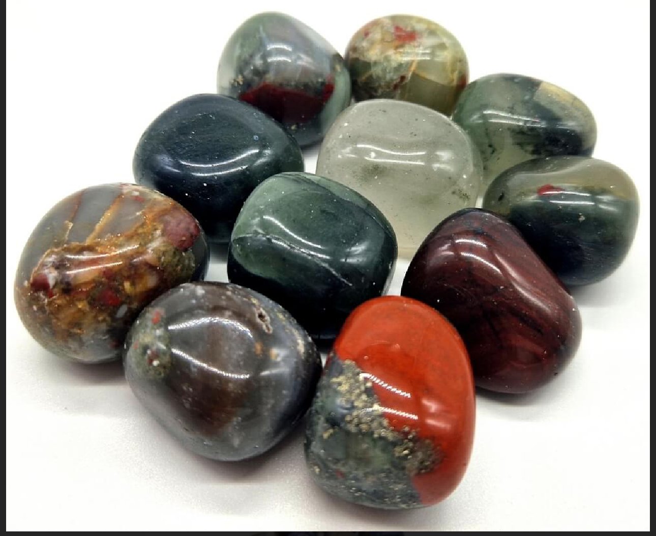 Pierre Roulée – Jaspe Héliotrope AB (Vente à l’unité)