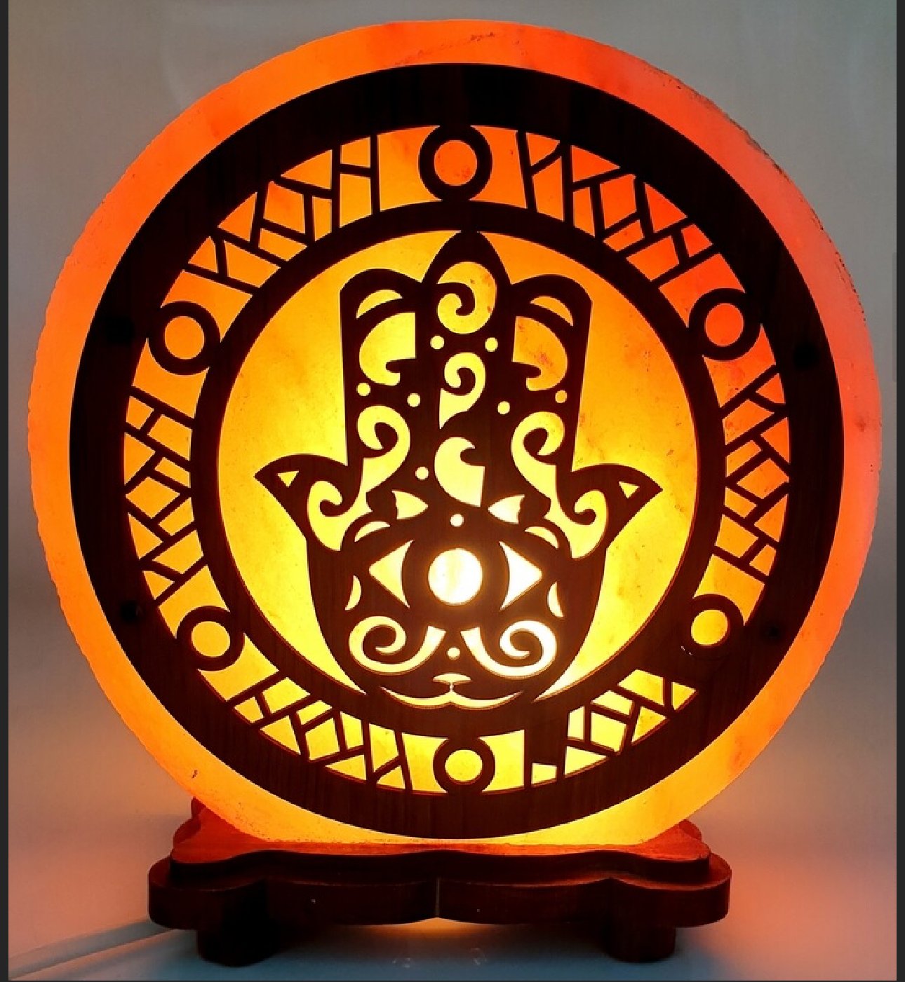 Lampe en Sel de l’Himalaya – Main de Fatma Protectrice